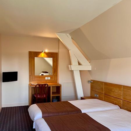 Logis Hotel Restaurant Du Labrador Saint-Benoît-sur-Loire Εξωτερικό φωτογραφία