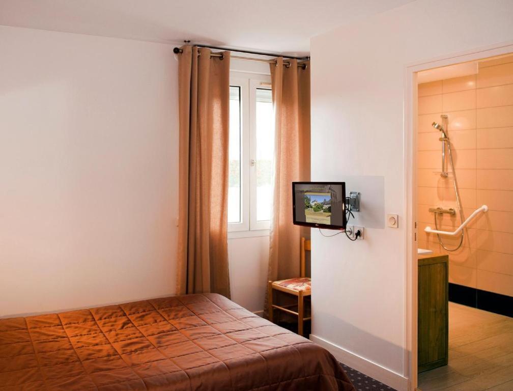 Logis Hotel Restaurant Du Labrador Saint-Benoît-sur-Loire Εξωτερικό φωτογραφία