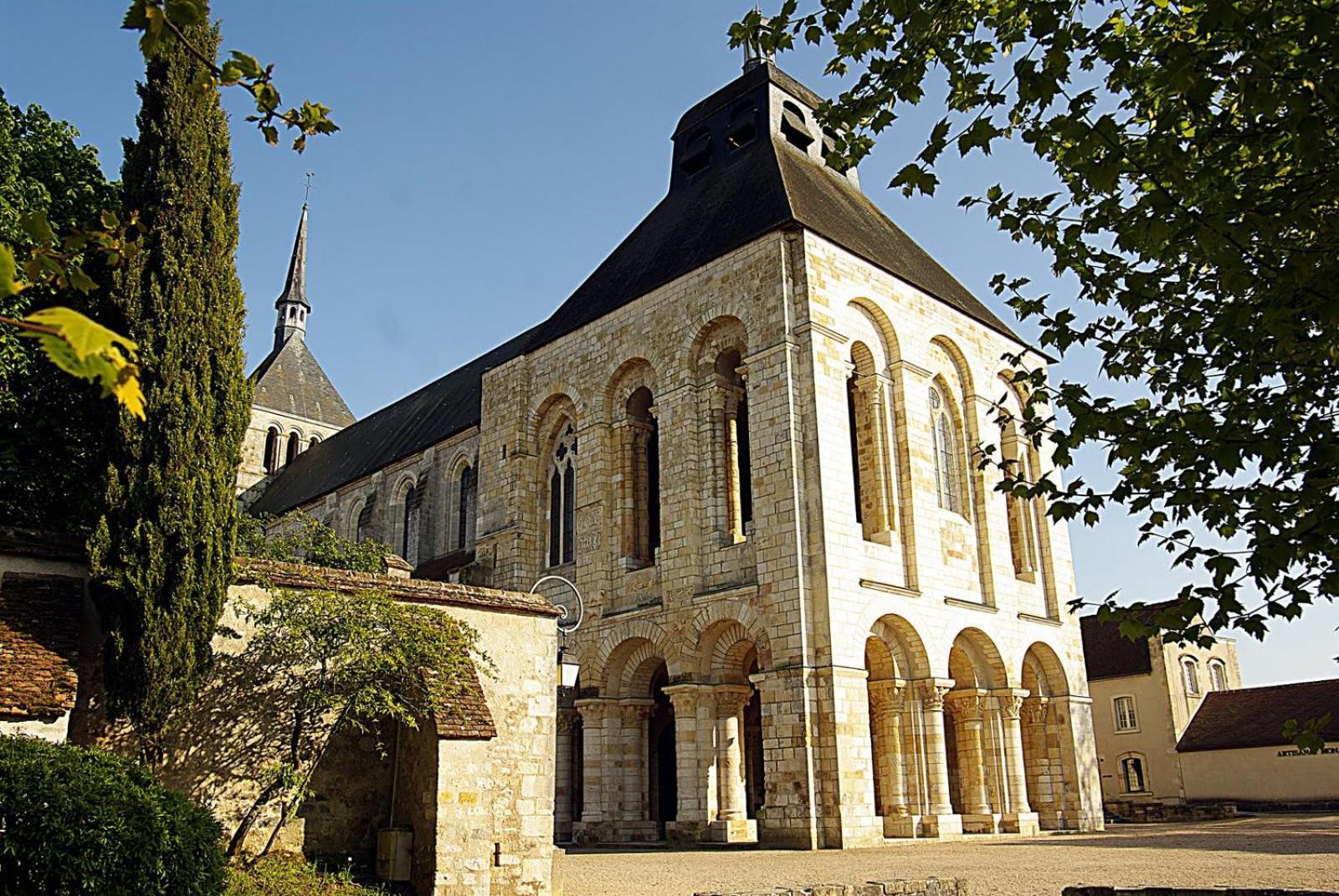 Logis Hotel Restaurant Du Labrador Saint-Benoît-sur-Loire Εξωτερικό φωτογραφία