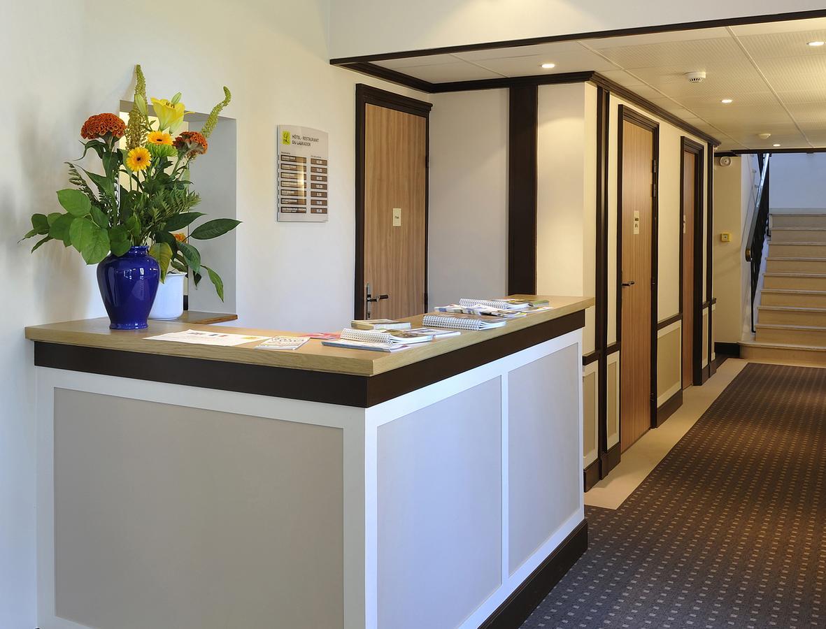 Logis Hotel Restaurant Du Labrador Saint-Benoît-sur-Loire Εξωτερικό φωτογραφία