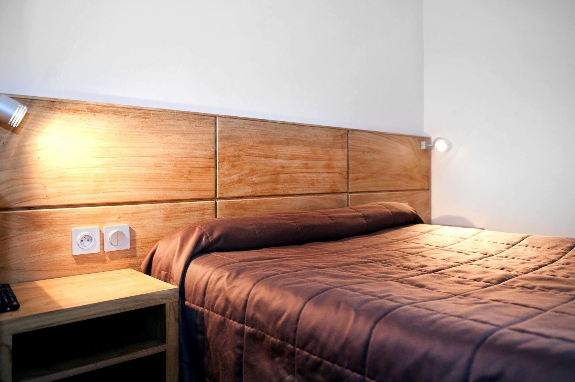 Logis Hotel Restaurant Du Labrador Saint-Benoît-sur-Loire Εξωτερικό φωτογραφία