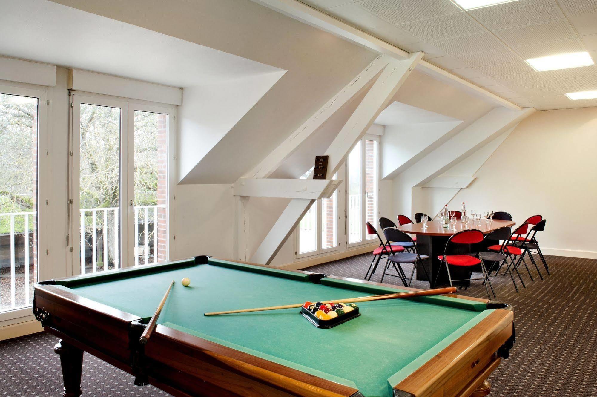 Logis Hotel Restaurant Du Labrador Saint-Benoît-sur-Loire Εξωτερικό φωτογραφία